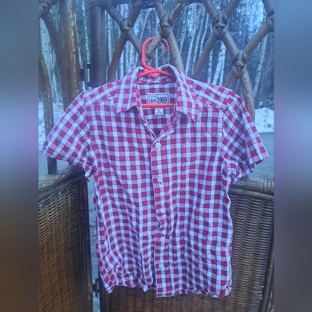 🙂 3/15 Place est.1989 shirt size 4
